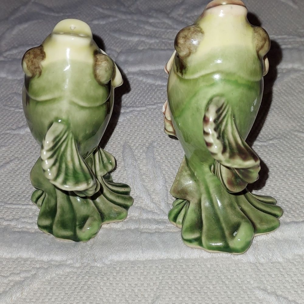 VINTAGE Ceramic Arts Studio Salt/pepper shakers - Picture 5 of 5